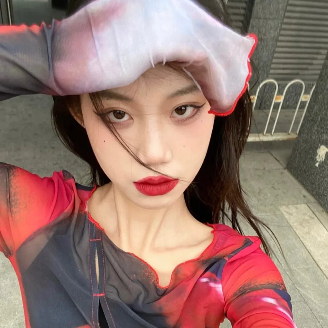 如蝶翩翩